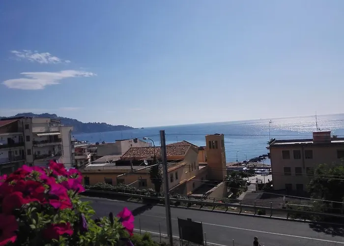 Naxos Giardini Naxos